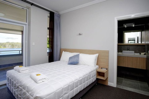 Lakes And Ocean Hotel Forster - Accommodation in Brisbane 25