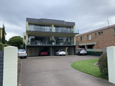 Seachange 3 - Accommodation in Brisbane 8