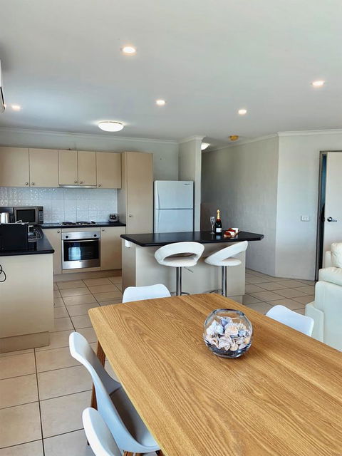 Seachange 3 - Accommodation in Brisbane 4
