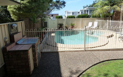 Mollymook Surfbeach Motel & Apartments - Accommodation in Brisbane 14