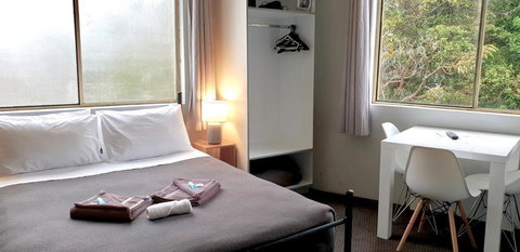 Manly Beachside Apartments - Accommodation in Brisbane 11