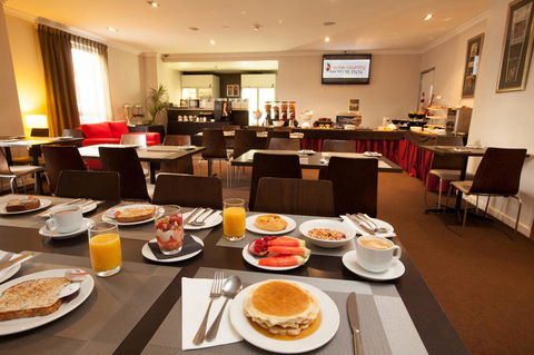 Wine Country Motor Inn - Accommodation in Brisbane 9