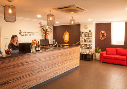 Wine Country Motor Inn - Accommodation in Brisbane 11