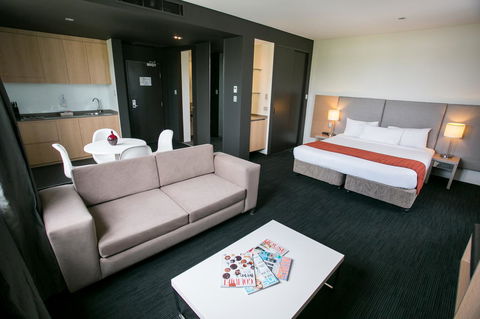 Alpha Hotel Eastern Creek - Accommodation in Brisbane 15