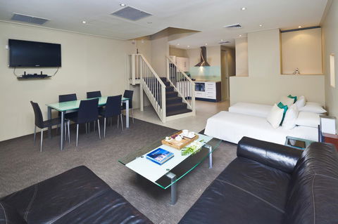 Best Western Plus Hotel Stellar - Accommodation in Brisbane 3