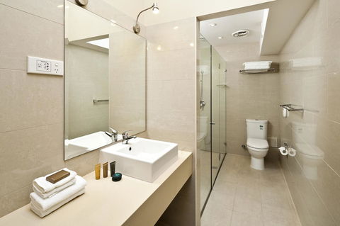 Best Western Plus Hotel Stellar - Accommodation in Brisbane 2