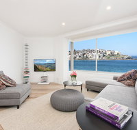 Right on Bondi - Accommodation in Brisbane