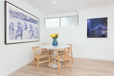 Right On Bondi - Accommodation in Brisbane 4