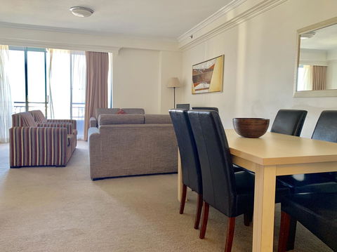 Castle Serviced Apartments - Accommodation in Brisbane 3