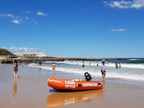 Arena Luxury Beachfront Apartment - Accommodation in Brisbane 6