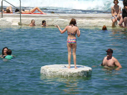 Arena Luxury Beachfront Apartment - Accommodation in Brisbane 9