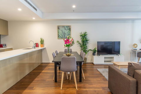 Sydney CBD Brand New Apartments With Hyde Park View - Accommodation in Brisbane 1
