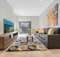 CBD Luxury new 2 bedrooms next to Darling habour - Accommodation in Brisbane