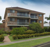 9 Braemar- skip hop and jump from everything - Accommodation in Brisbane