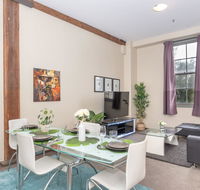 Classic 2 BR Apt in Pyrmont - Accommodation in Brisbane