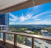 Olympic park Sunshine 2 bedrooms Apts with Private parking - Accommodation in Brisbane