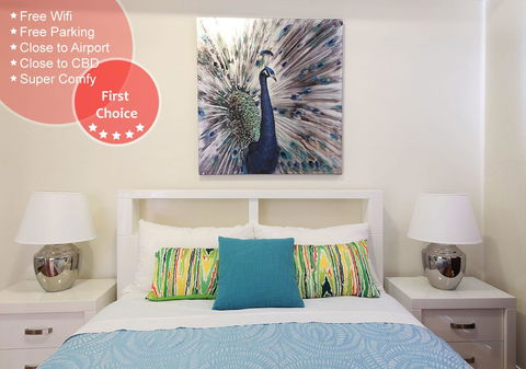 Sydney Apartment Close To Airport & CBD - Accommodation in Brisbane 0