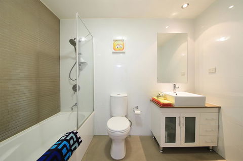 Sydney Apartment Close To Airport & CBD - Accommodation in Brisbane 17