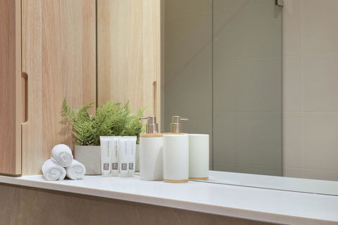 Luxury Home Hotel Next To Darling Harbour - Accommodation in Brisbane 6