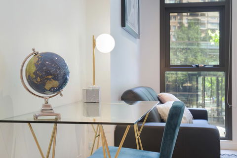 Luxury Home Hotel Next To Darling Harbour - Accommodation in Brisbane 5