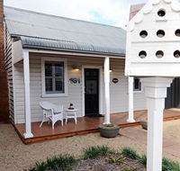 Thelma's Temora - Accommodation in Brisbane