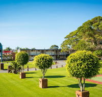 Black Dolphin Resort Motel  Apartments - Accommodation in Brisbane