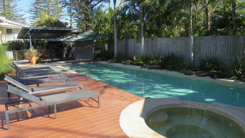 The Byron Beachcomber - Accommodation in Brisbane 0