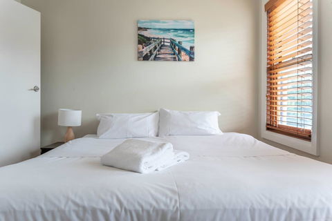2 Bed House + Loft In Pyrmont - Accommodation in Brisbane 13