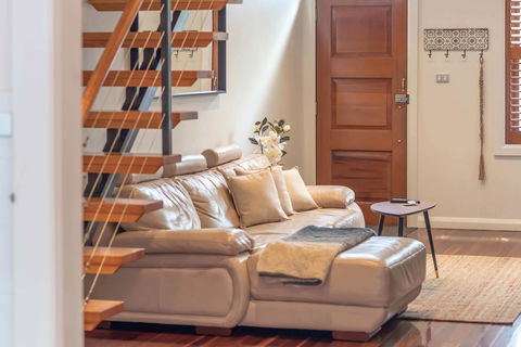 2 Bed House + Loft In Pyrmont - Accommodation in Brisbane 8