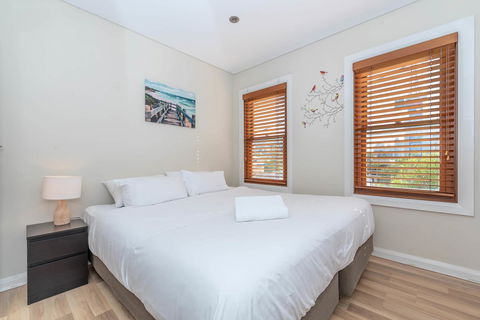 2 Bed House + Loft In Pyrmont - Accommodation in Brisbane 11