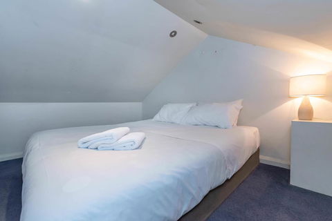 2 Bed House + Loft In Pyrmont - Accommodation in Brisbane 16