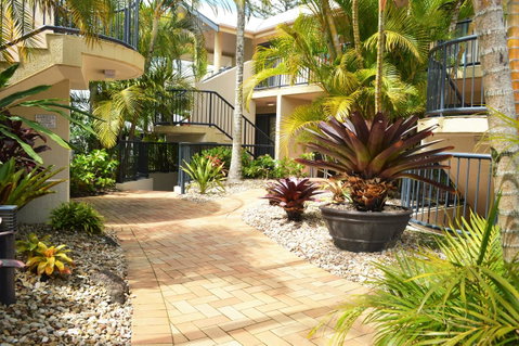 Outrigger Bay - Accommodation in Brisbane 17