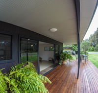 Rocketz at Berrara Beach - Accommodation in Brisbane