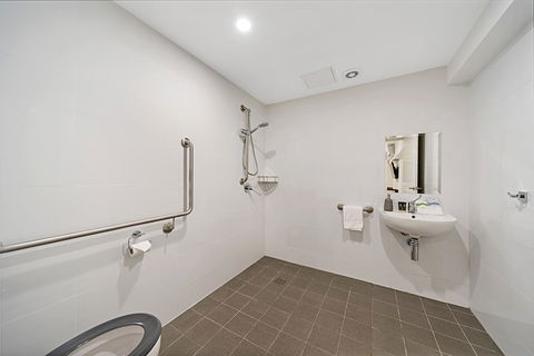 Carlton Suites - Accommodation in Brisbane 5