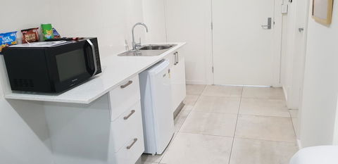 Carlton Suites - Accommodation in Brisbane 13