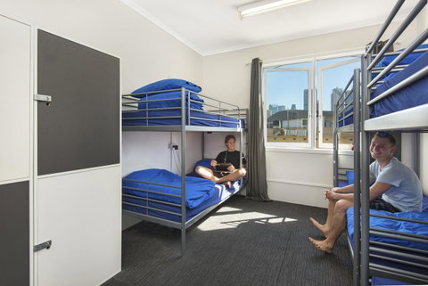 Mad Monkey Downtown - Accommodation in Brisbane 1