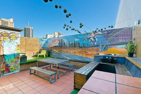 Mad Monkey Downtown - Accommodation in Brisbane 6