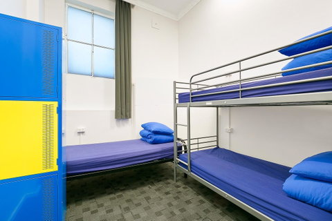 Mad Monkey Downtown - Accommodation in Brisbane 9