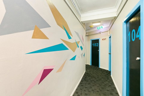 Mad Monkey Downtown - Accommodation in Brisbane 5
