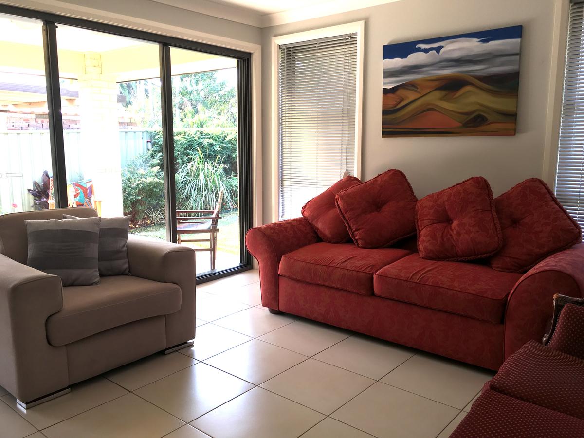 Glenfield NSW Accommodation in Brisbane