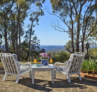 Mountainside B  B - Accommodation in Brisbane