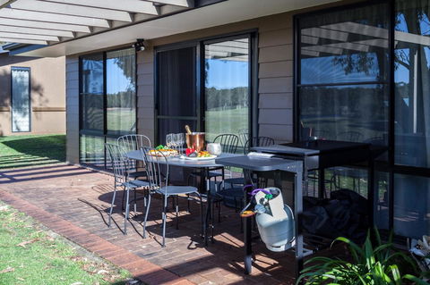 Horizons Retreat & Golf, Villa 133 - Accommodation in Brisbane 16