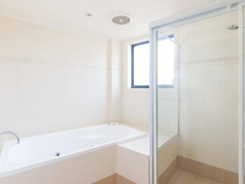 Millennium 102 With Pool In Complex - Accommodation in Brisbane 4