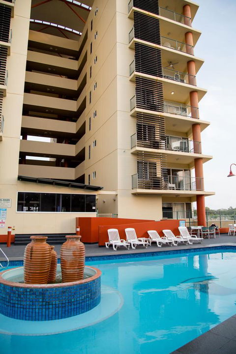 Cullen Bay Resorts - Accommodation in Brisbane 9