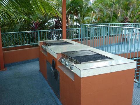 Cullen Bay Resorts - Accommodation in Brisbane 17