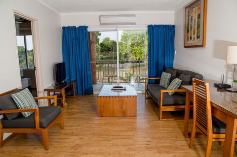 Cullen Bay Resorts - Accommodation in Brisbane 4