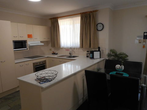Beaches Serviced Apartments - Accommodation in Brisbane 26