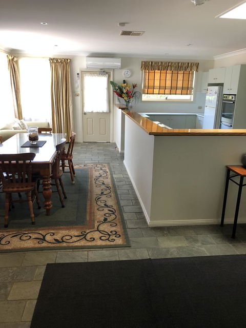 Beaches Serviced Apartments - Accommodation in Brisbane 5