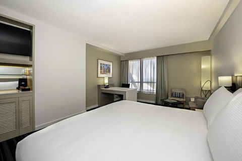 DoubleTree By Hilton Esplanade Darwin - Accommodation in Brisbane 12