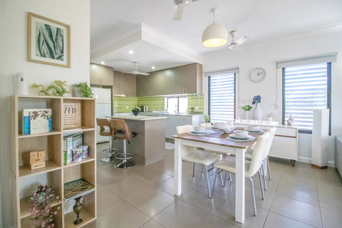 ZEN QUEST - The NOMADS PAD Near Nightcliff Markets & Sunset Foreshore - Accommodation in Brisbane 12
